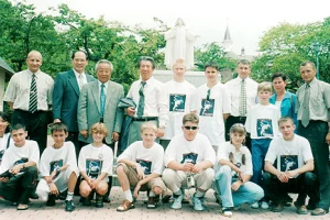 Посещение женского монастыря в г.Хакодате (Япония)
август 2004г.