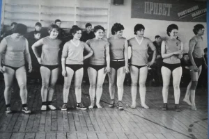 Сборная Поронайска, 1960-е годы. 
