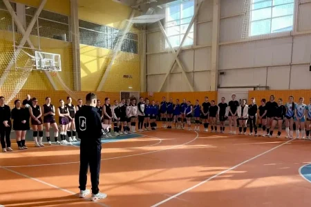 Волейбольный турнир завершился победой «Элиты»
