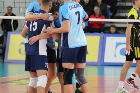 После первого тура чемпионата «Элвари-Сахалин» занимает пятое место