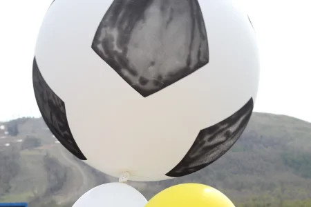 «День массового футбола» на стадионе «Спартак» собрал свыше полутысячи участников