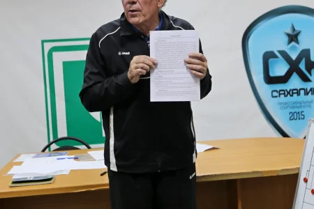 Федеральный инспектор Федерации футбола Молдовы провел семинар для слушателей «Школы юного арбитра»