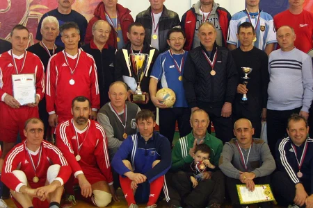 Ветераны Холмска стали победителями футбольного «Кубка В.П. Боровикова»