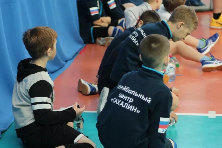 В островной столице начался юношеский волейбольный турнир