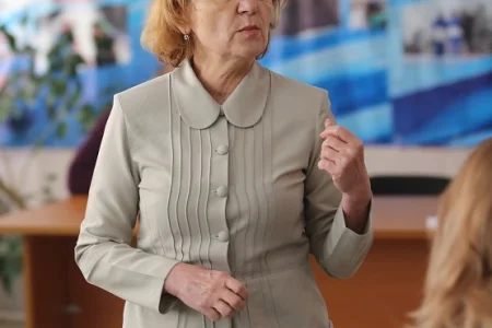 Для методистов и тренеров-преподавателей ОГАУ «ФК «Сахалин» провели семинар