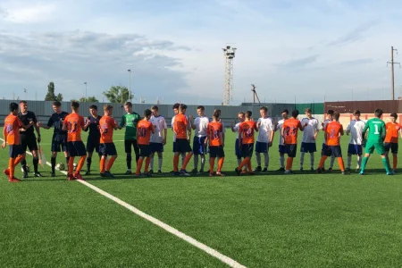 «Сахалин-2003» победил «Челябинск» и сыграет за 9-10 место