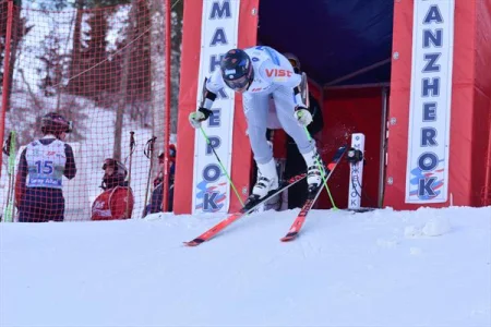 Пять сахалинских горнолыжников пробились в ТОП-10 международных соревнований