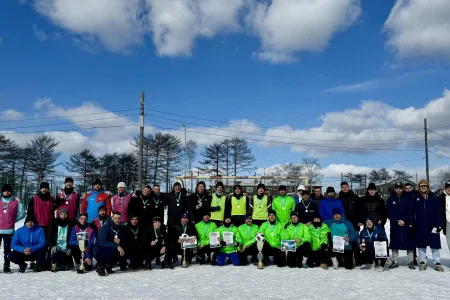Тымовчане победили в турнире по футболу на снегу