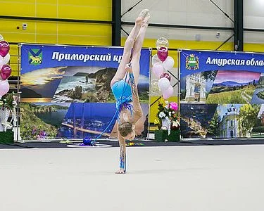 В Южно-Сахалинске началось первенство ДФО по художественной гимнастике