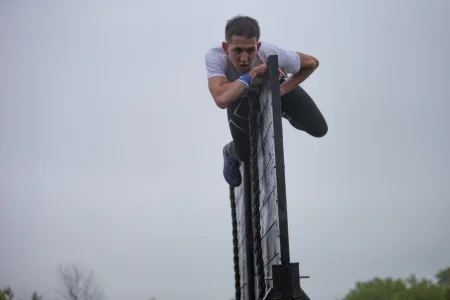 Островных экстремалов приглашают принять участие в гонке с препятствиями «Pride Race»