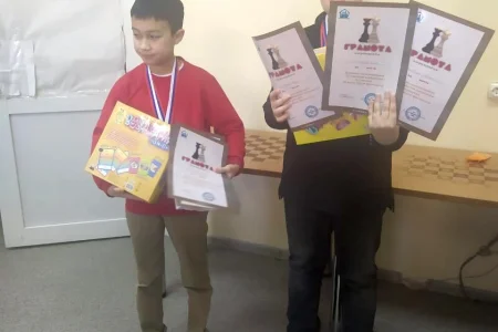 Михаил Бамбизо и Егор Макаров – короли парных и шведских шахмат