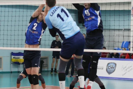 «Элвари-Сахалин»: 272 матча с 29 соперниками