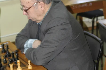 Тамара Брагина и Виктор Филин победили в шахматном турнире в рамках Спартакиады пенсионеров