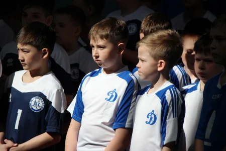 25 команд принимают участие в областных соревнованиях по волейболу