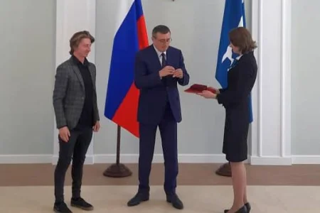 Спортсмену-инструктору ЦСП ОГАУ «ФК «Сахалин» Юрию Чемодурову вручена медаль «За спасение погибавших»