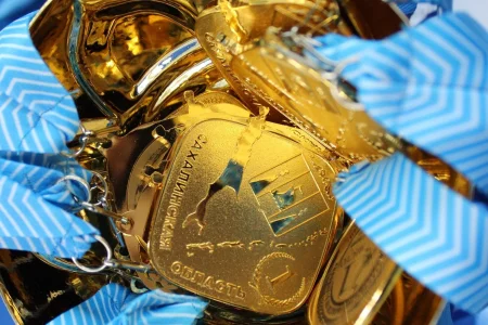 Серебряный Восток