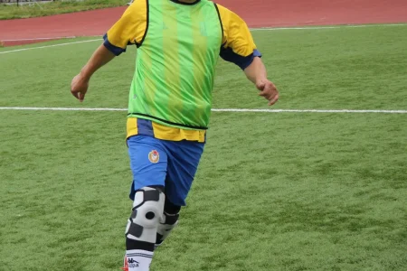 Турнир ветеранов островного футбола памяти И.П. Фархутдинова завершился победами команд из Южно-Сахалинска