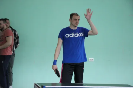 Спортшкола по волейболу упрочила лидерство