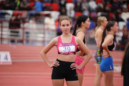 Манеж открыли всероссийскими соревнованиями