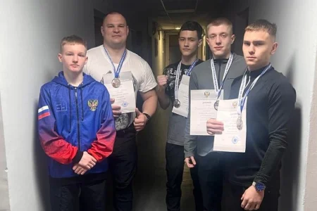 Саватисты завоевали четыре медали на чемпионате и первенстве России