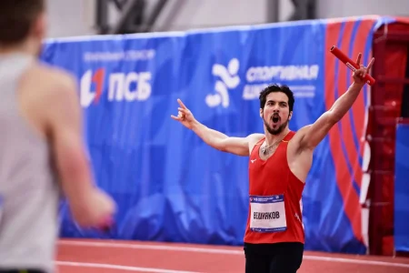 Восемь комплектов наград разыграли в заключительный день чемпионата России