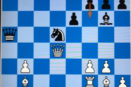 Алексей Романов возглавил турнирную таблицу чемпионата города