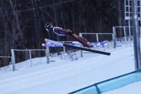 Зимнее первенство по прыжкам на лыжах с трамплина прошло на ТК «Высота»