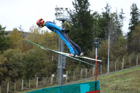Сахалинские «летающие лыжники» завоевали четыре медали первенства России