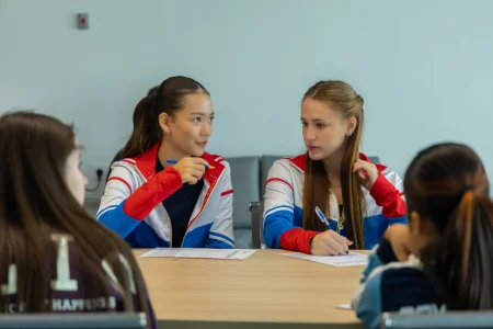 Островитяне написали Спортивный диктант