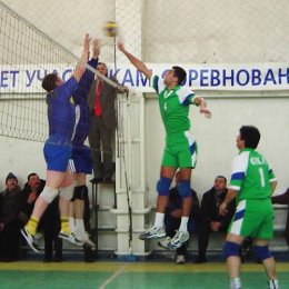 Оха атакует.