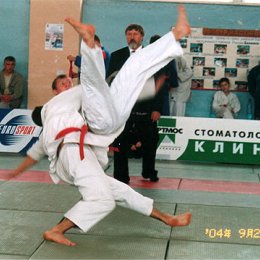 Бросок \"Ката-гурума\" на \"Иппон\" в исполнении Дмитрия Шевцова (Южно-Сахалинск)