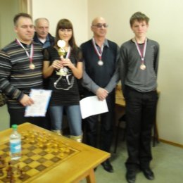 Сборная Охи, занявшая третье место. 