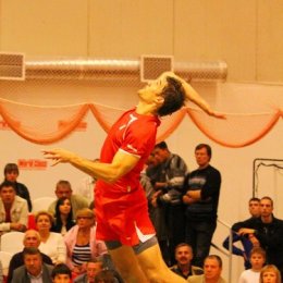 Алексей Ютвалин на подаче 