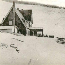 Гора Асахигиока (современный СТК «Горный воздух») 