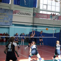 Открытое первенство области по волейболу при поддержке олимпийских чемпионов 2012 года Сергея Тетюхина и Тараса Хтей