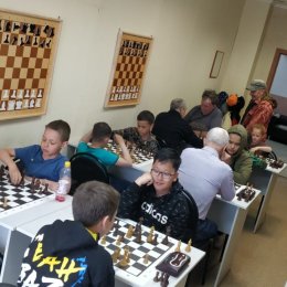 Блиц-турнир в Поронайске посвятили Дню молодежи