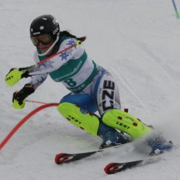 Юная островная горнолыжница Софья Матвеева заняла седьмое место в чемпионате России