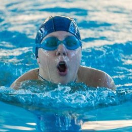 Свыше 80 спортсменов приняли участие в «Плавательном многоборье» в Охе