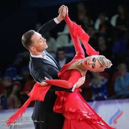 Евгений Мошенин и Дана Спицына завоевали золотую и бронзовую медали на крупнейших танцевальных турнирах