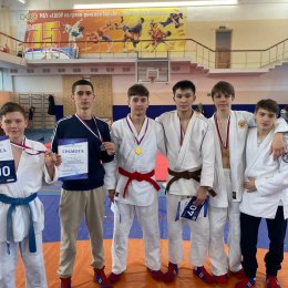 Воспитанники «СШ самбо и дзюдо» завоевали шесть медалей