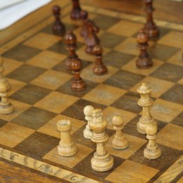 В южно-сахалинском городском шахматном клубе «Каисса» прошло первенство города среди школ