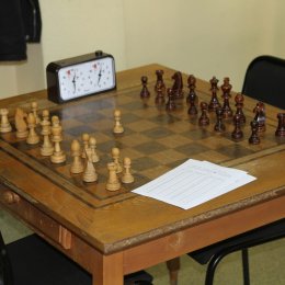 Чемпионат Южно-Сахалинска по быстрым шахматам выиграл Олег Верещагин