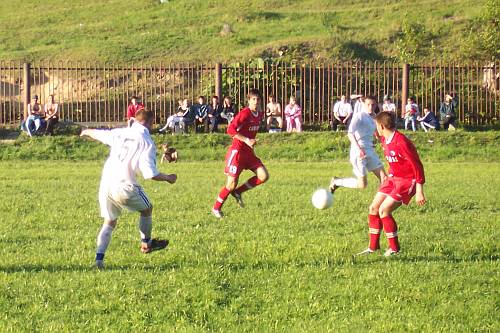 "Сахалин[-Турист]" - "Портовик"