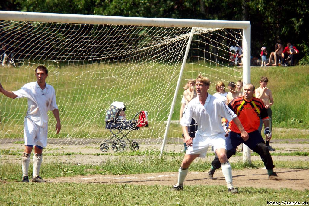 "Локомотив" - "Сахалин-Турист"