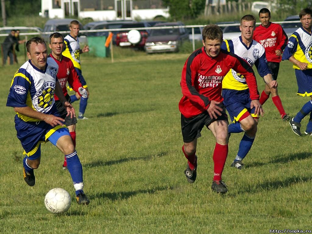 "Локомотив" - "Крылья Сахалина"