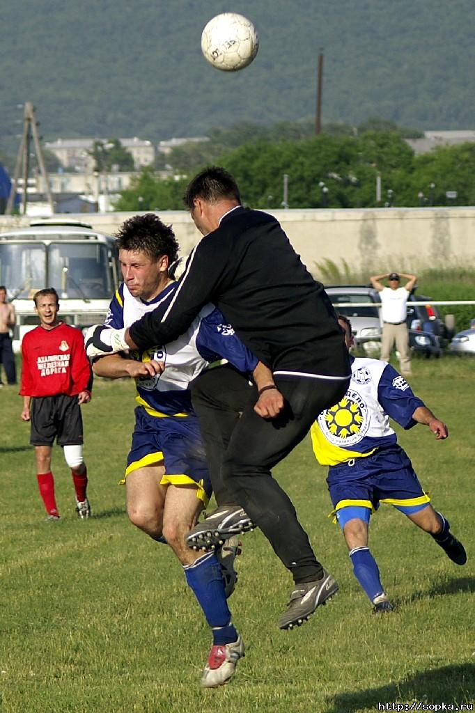 "Локомотив" - "Крылья Сахалина"