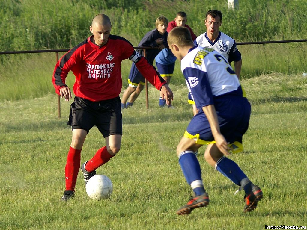 "Локомотив" - "Крылья Сахалина"