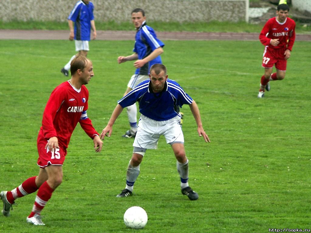 "Портовик" (Холмск) - "Сахалин[-Турист]" (Южно-Сахалинск)