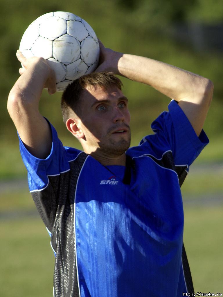 "Крылья Сахалина" (Южно-Сахалинск) - "Портовик" (Холмск)