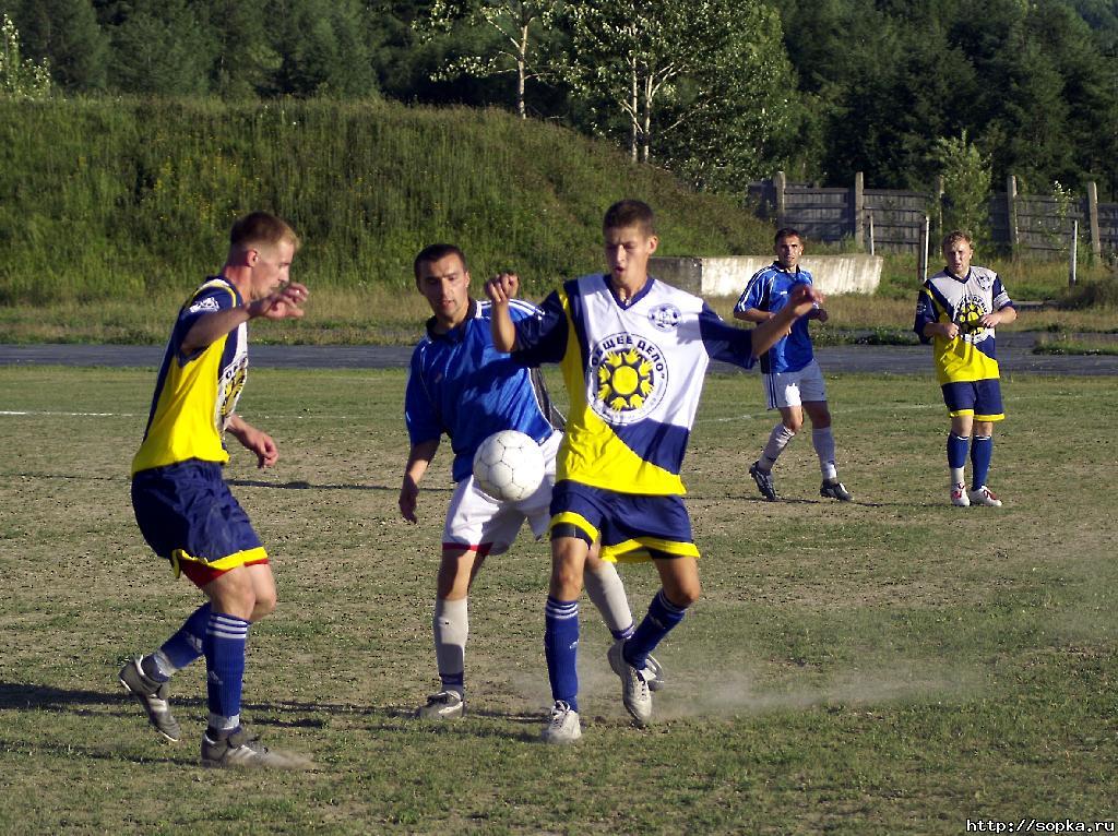 "Крылья Сахалина" (Южно-Сахалинск) - "Портовик" (Холмск)